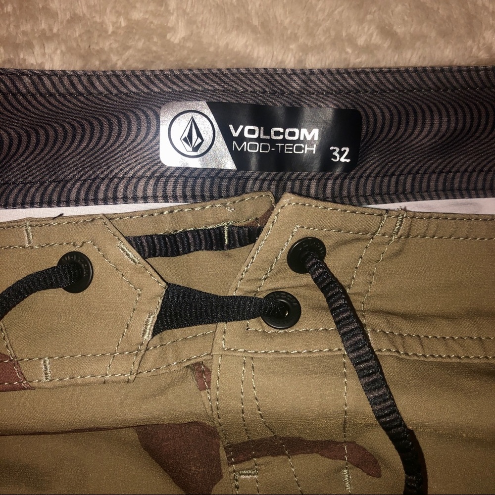 Volcom Camo Mod Tech Board Shorts